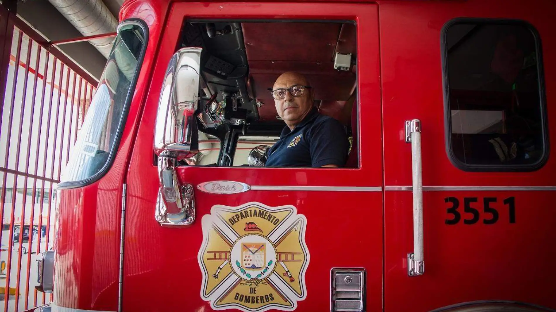 Bombero Arturo Dávila (2)